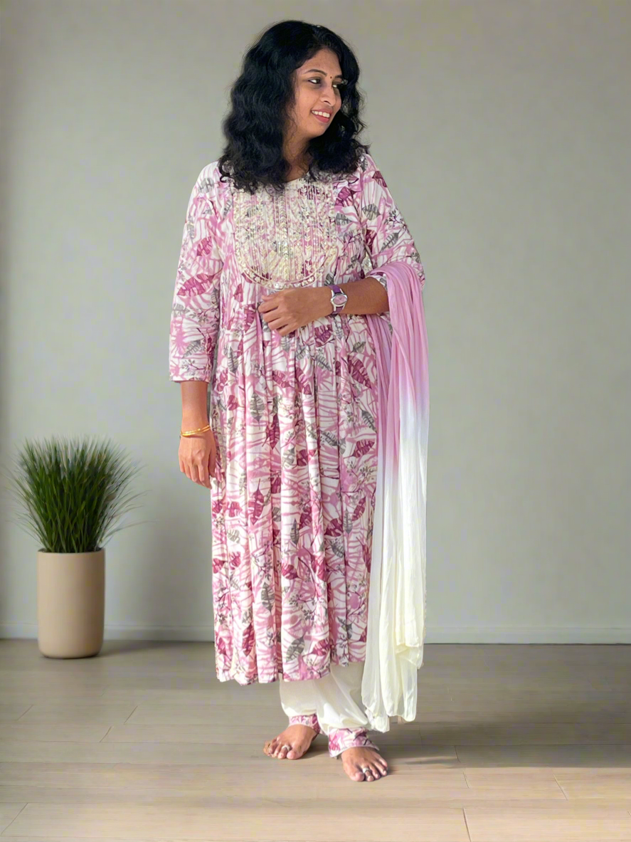 Nidhi Pastel Lavender Naira-Cut Suit