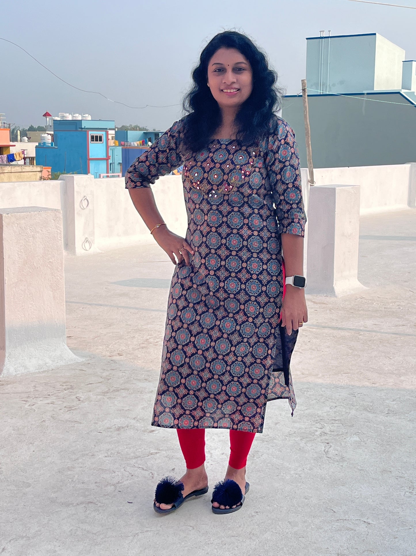Thara Navy Blue Stright-Cut Kurtis