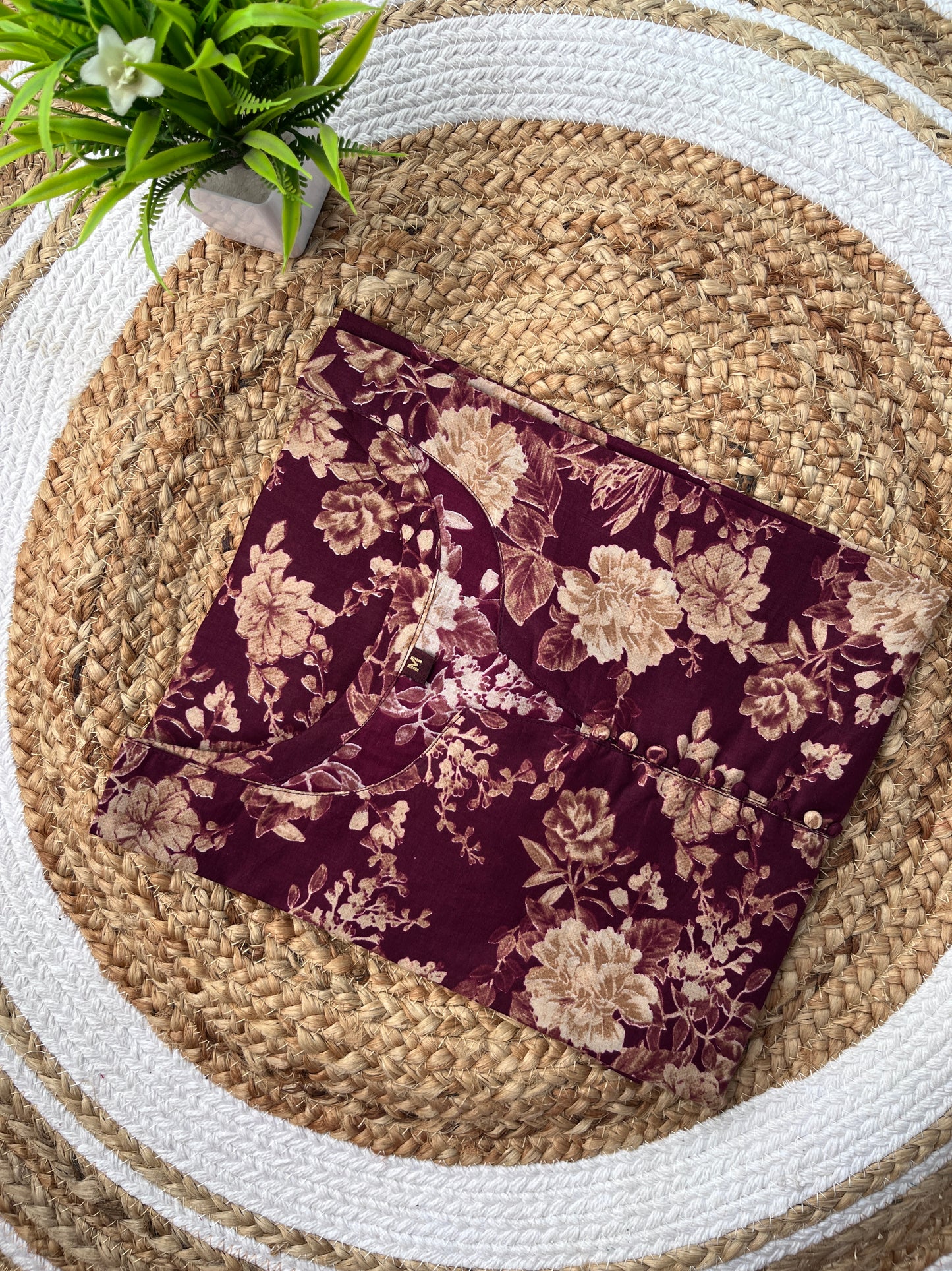 Victoria Wine Short Tops