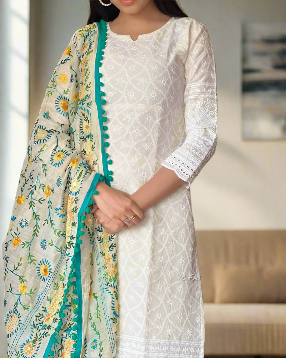 Shilpa White Straight-Cut Suit