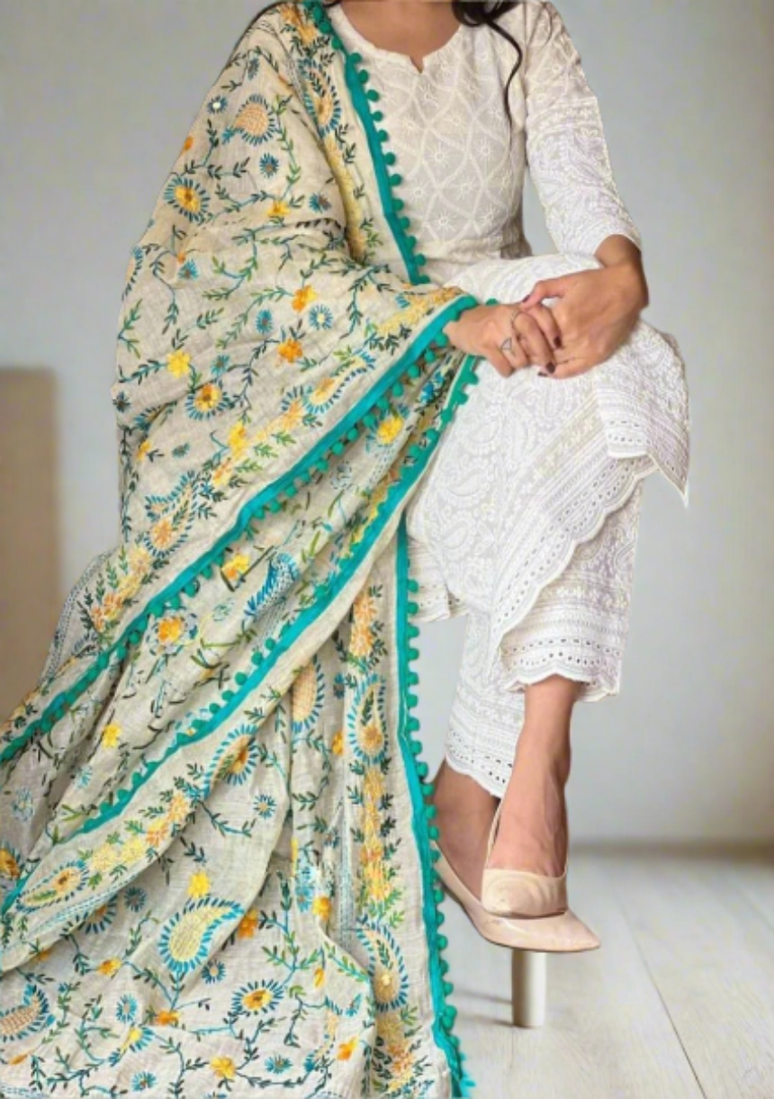 Shilpa White Straight-Cut Suit