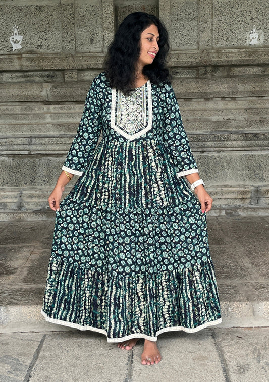 Lily Bottle Green Dress