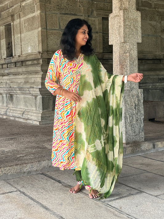 Paaru Mehandi Multicolor Alia-Cut Suit