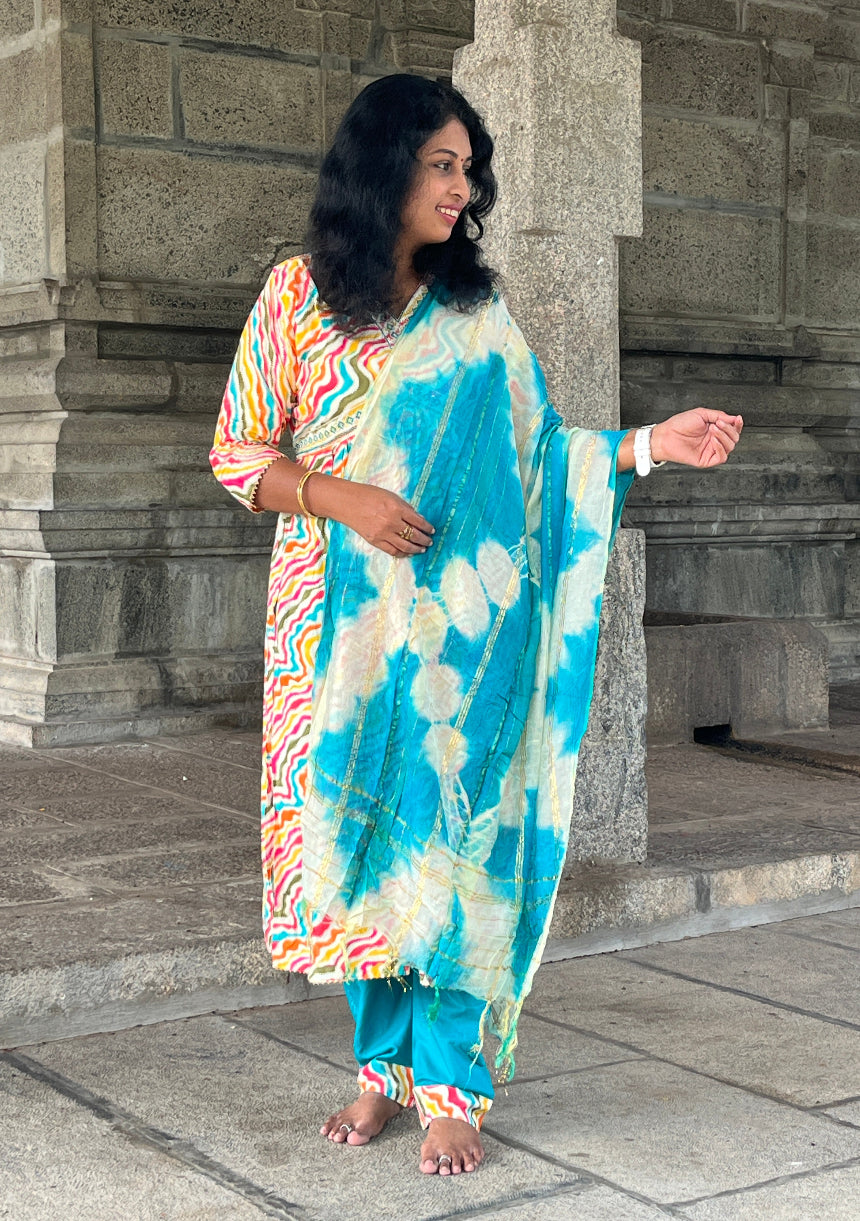 Paaru Blue Multicolor Alia-Cut Suit
